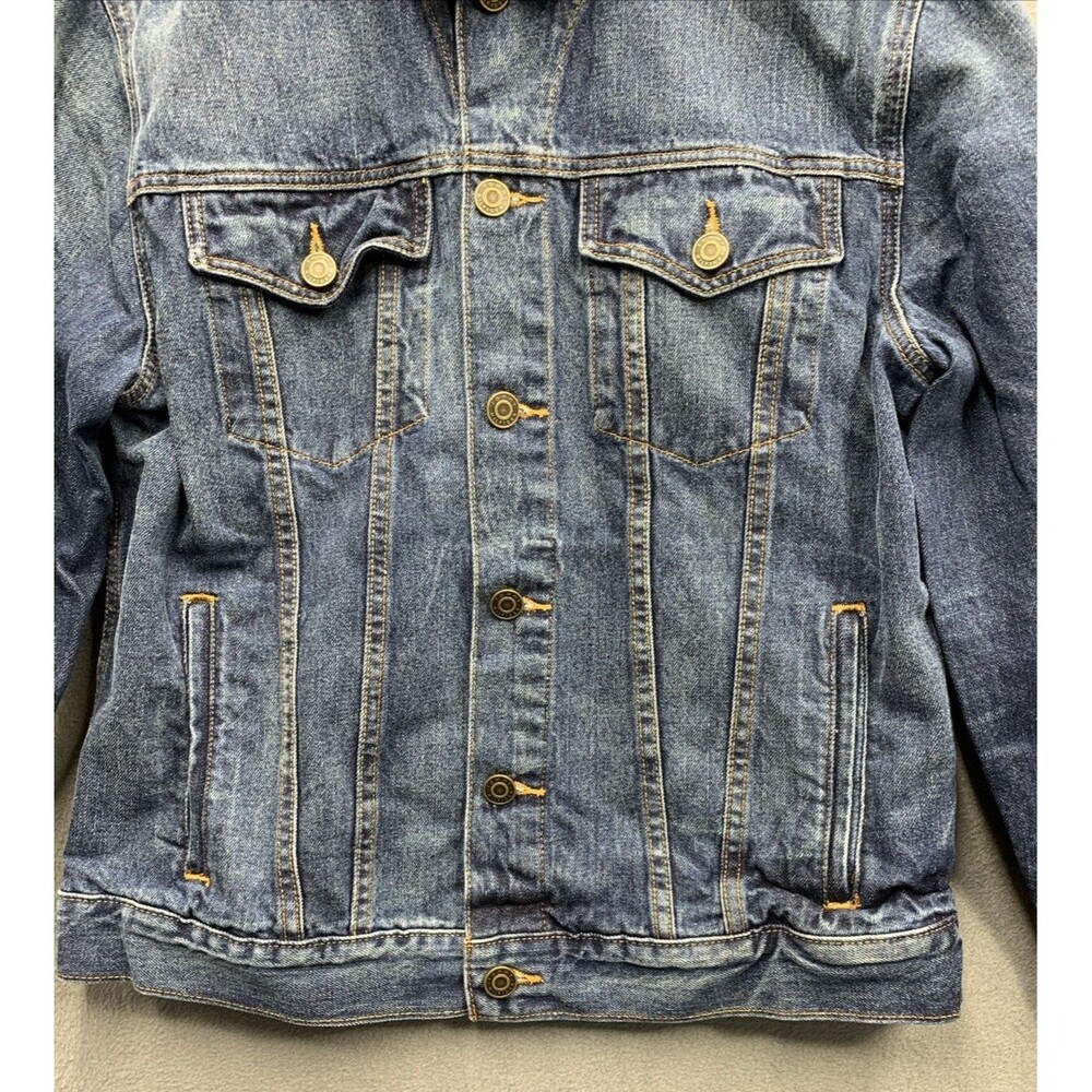 Tommy Hilfiger Denim Trucker Jacket Mens Distressed Blue Medium Wash Size Large - Picture 10 of 16